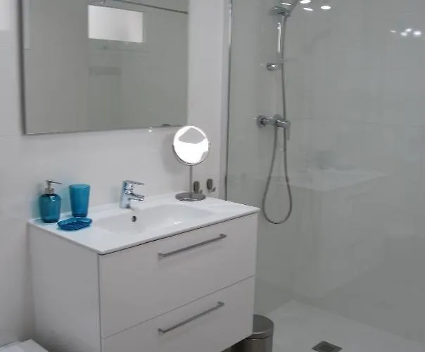 Ap310 - Colon Bajo * Nerja